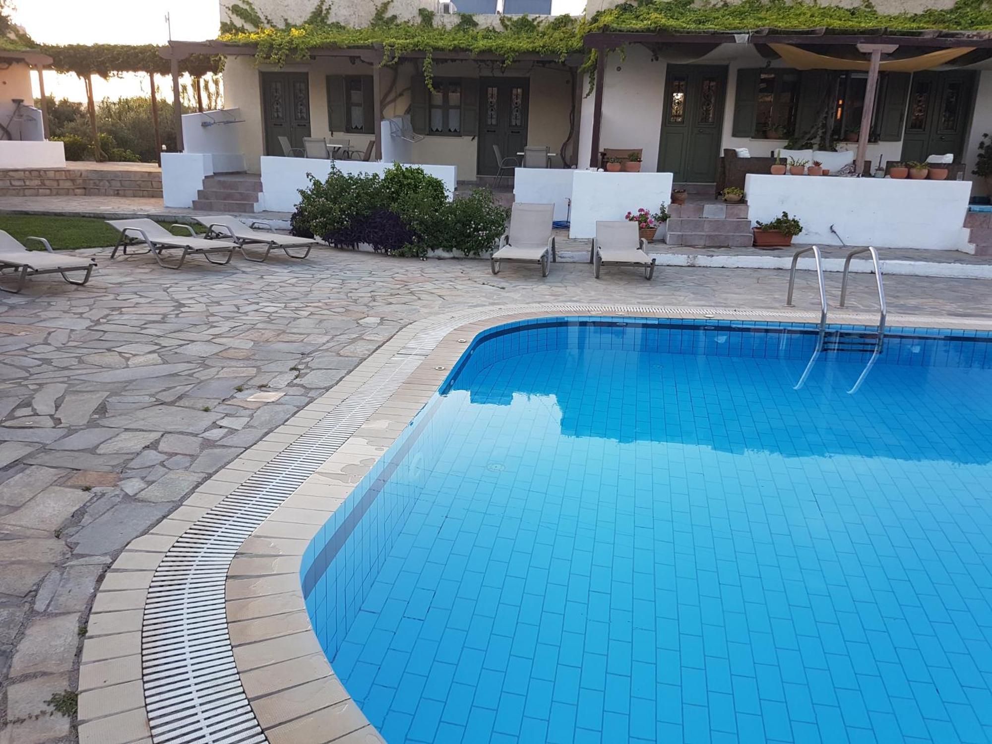 Aeolos Apartments Palaikastro Exterior foto